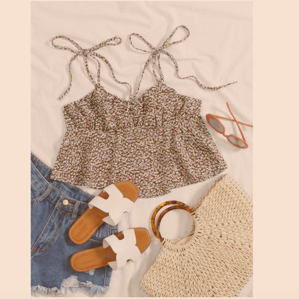 Knot Straps Ruched Ditsy Floral Peplum Top